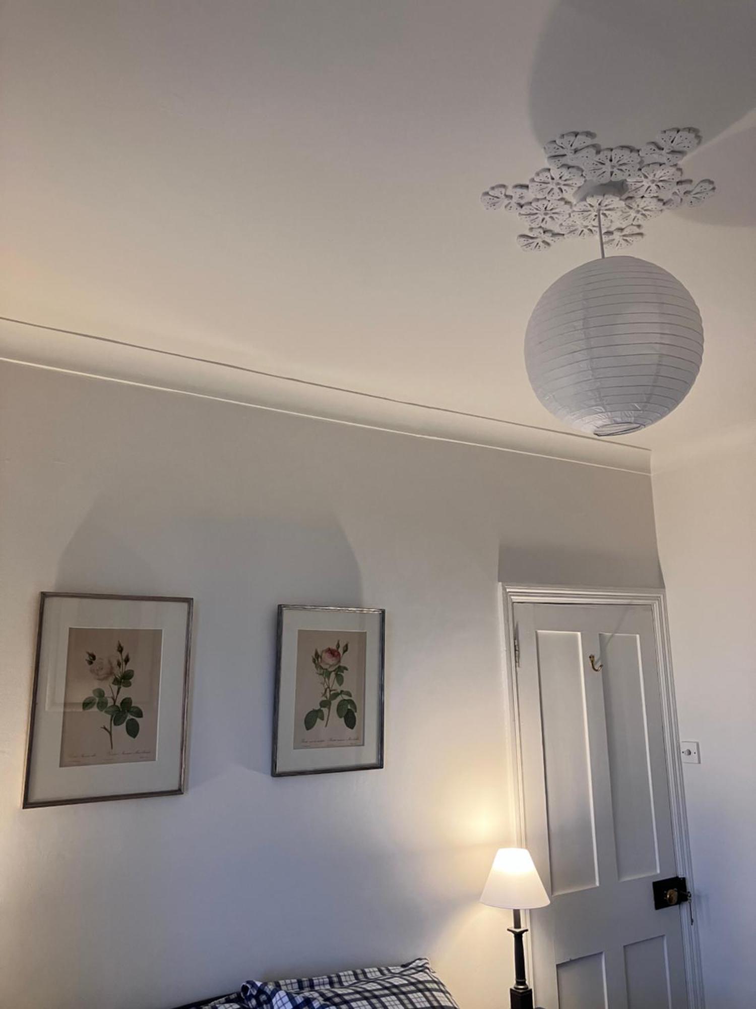 In The Centre Of Shaftesbury Apartment Room photo